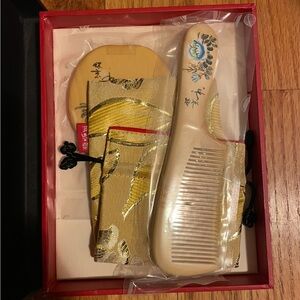 Elegant Gold and Cream Hair Comb Set